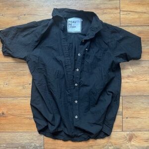Peau De Loup Short Sleeve Button Up (Size 10)